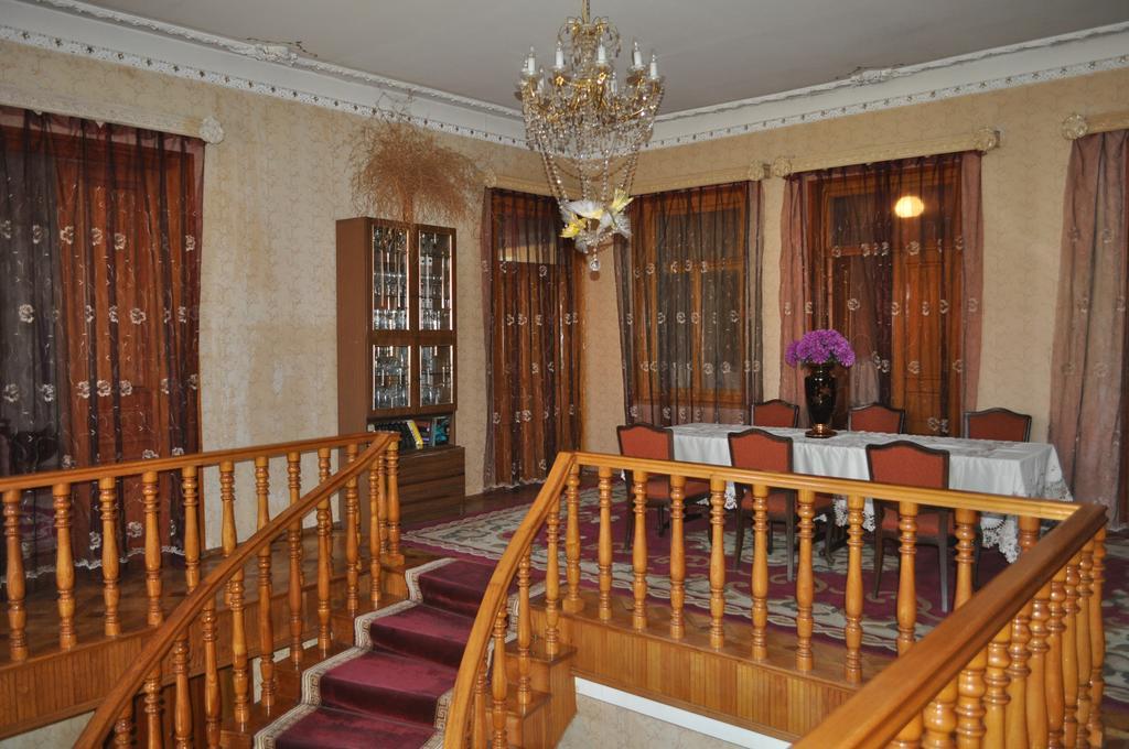 Guest House Cico Telavi Dış mekan fotoğraf