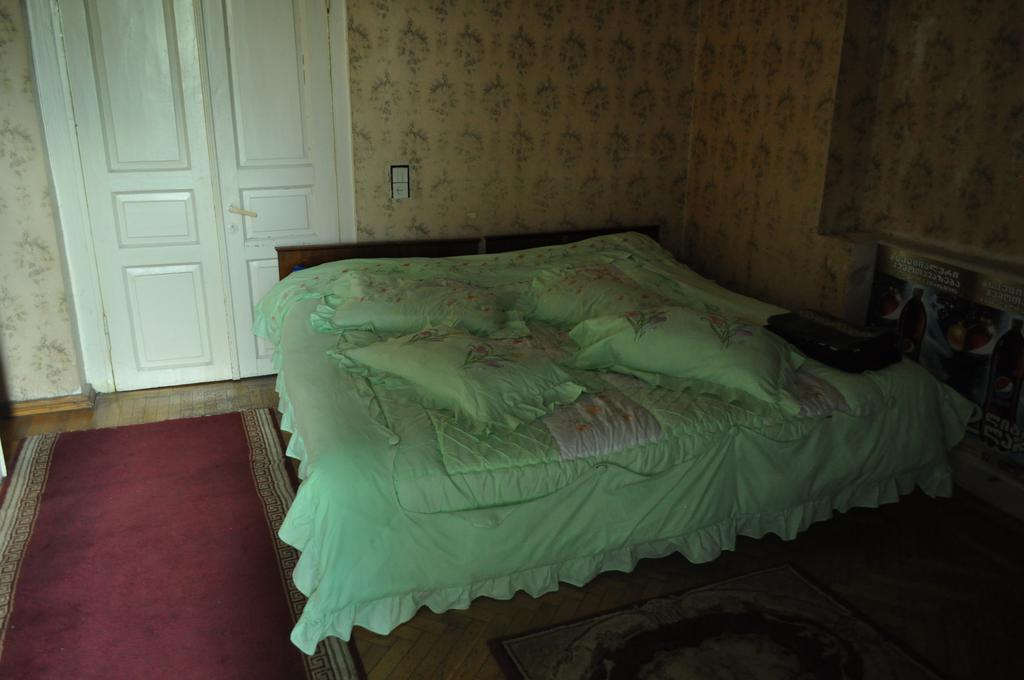 Guest House Cico Telavi Dış mekan fotoğraf