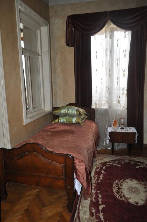 Guest House Cico Telavi Dış mekan fotoğraf